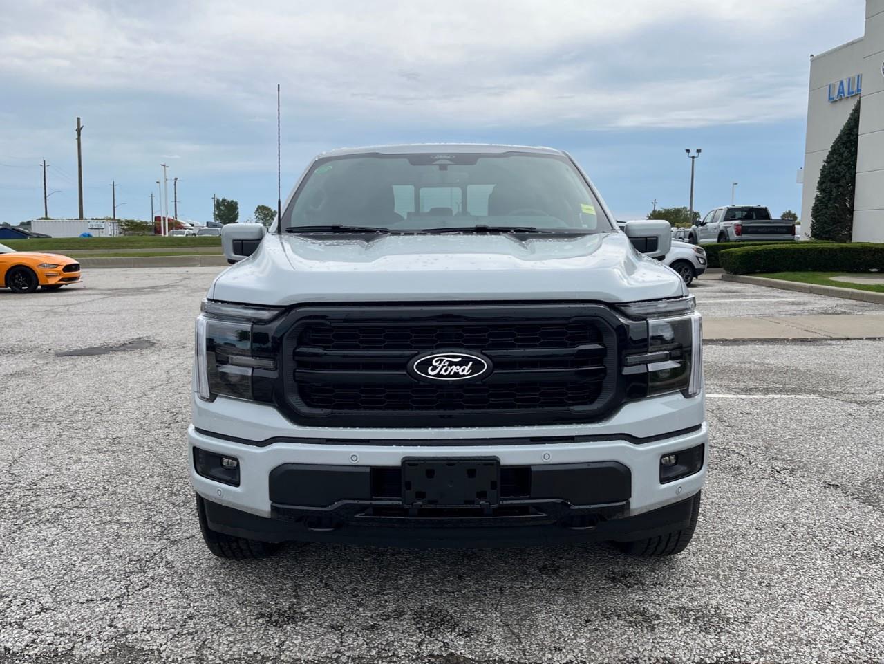 2026 Ford F-150 Lariat Photo
