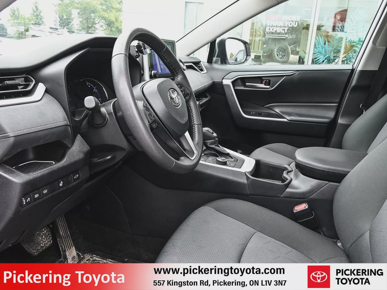 2024 Toyota RAV4 Hybrid XLE Photo
