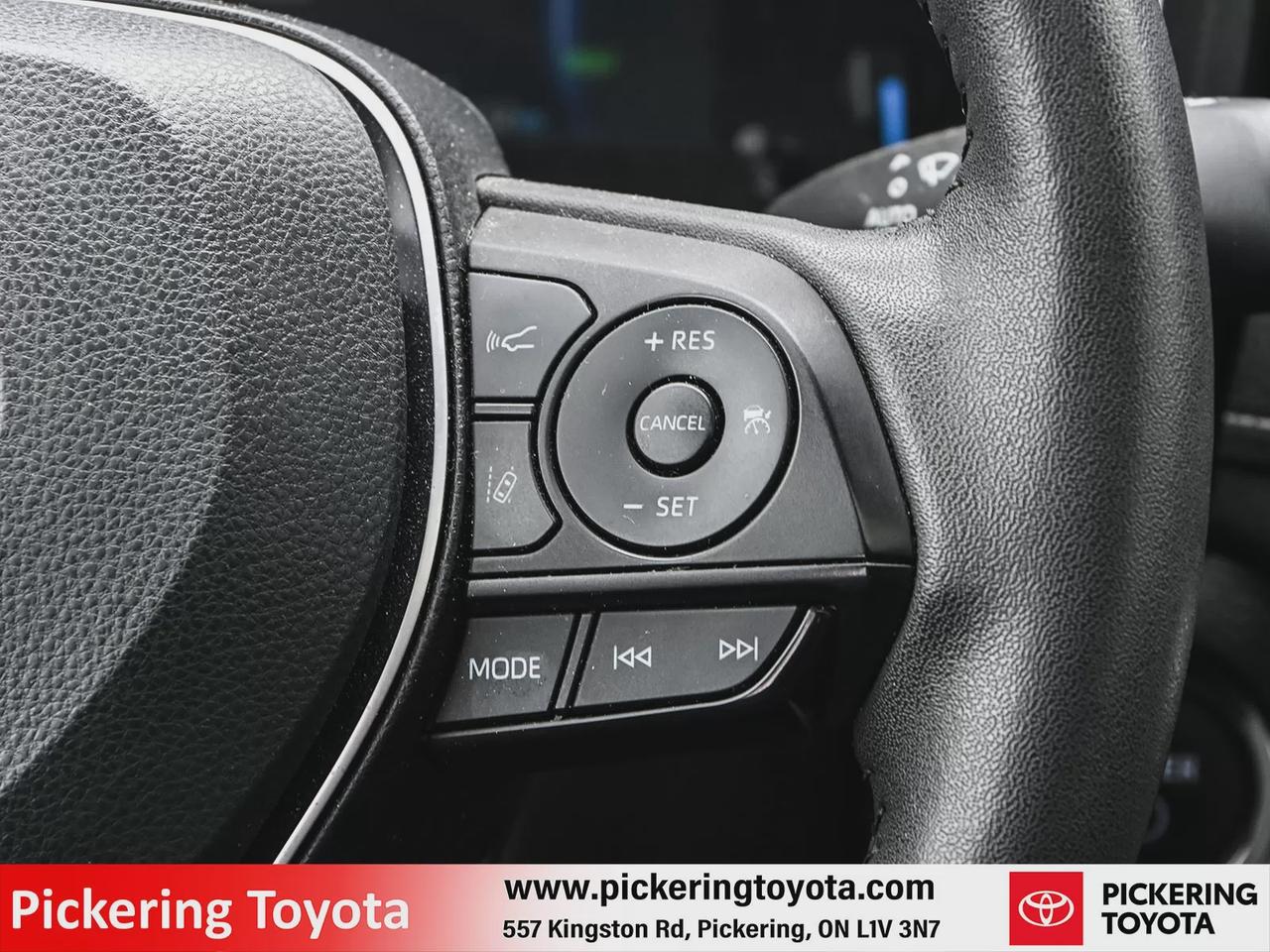 2024 Toyota RAV4 Hybrid XLE Photo