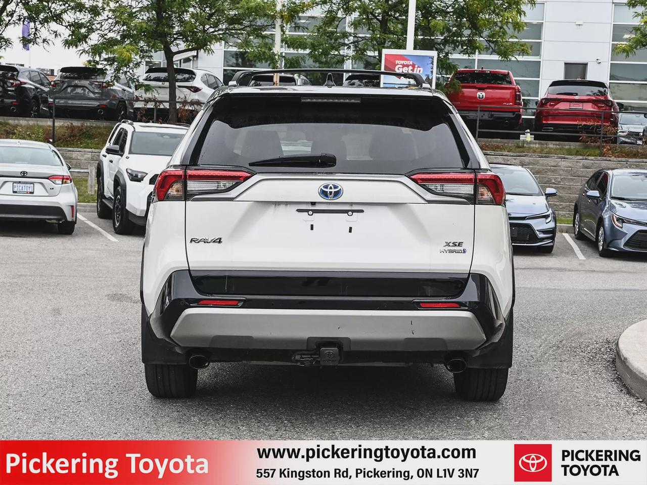 2022 Toyota RAV4 Hybrid XSE Photo