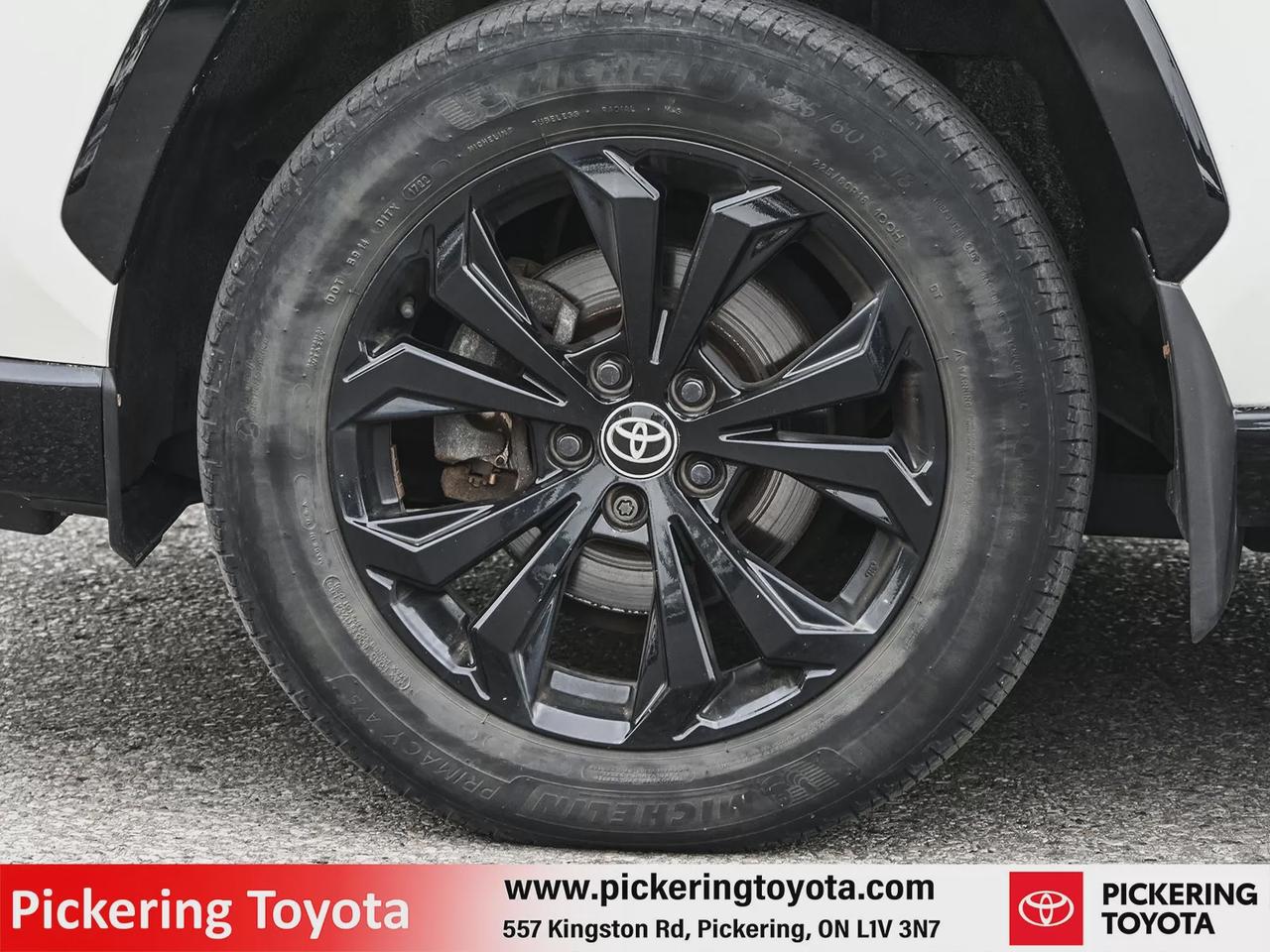 2022 Toyota RAV4 Hybrid XSE Photo