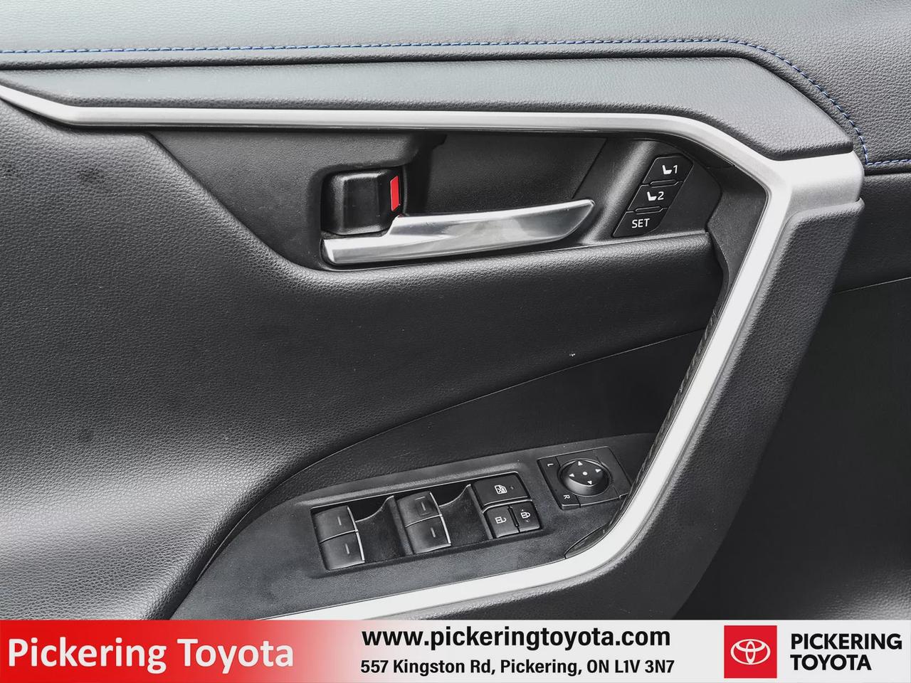 2022 Toyota RAV4 Hybrid XSE Photo