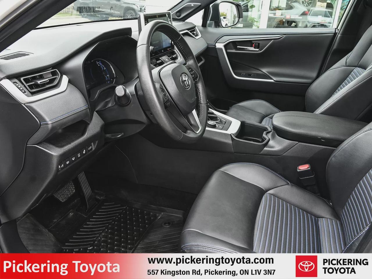 2022 Toyota RAV4 Hybrid XSE Photo