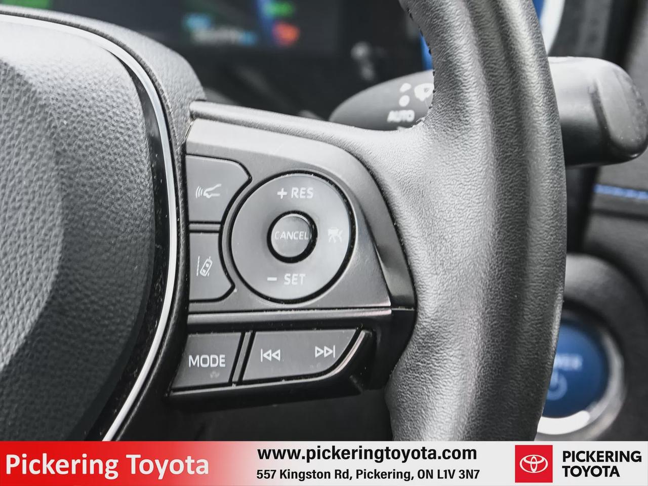2022 Toyota RAV4 Hybrid XSE Photo