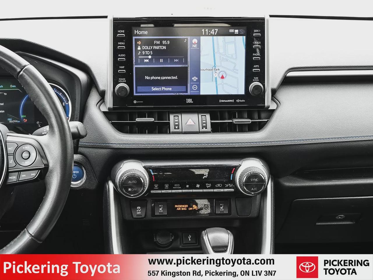 2022 Toyota RAV4 Hybrid XSE Photo