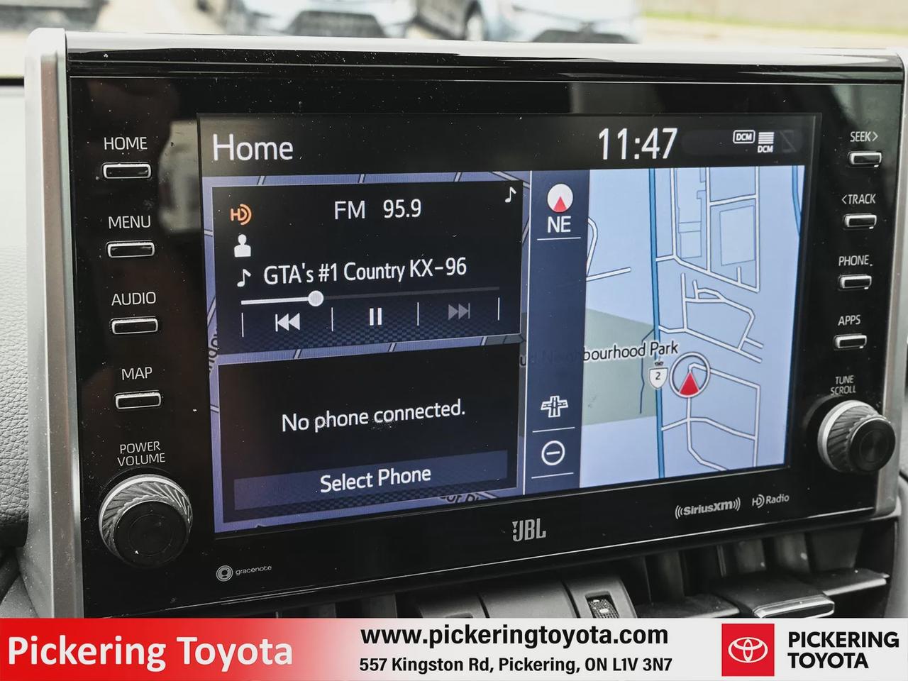 2022 Toyota RAV4 Hybrid XSE Photo