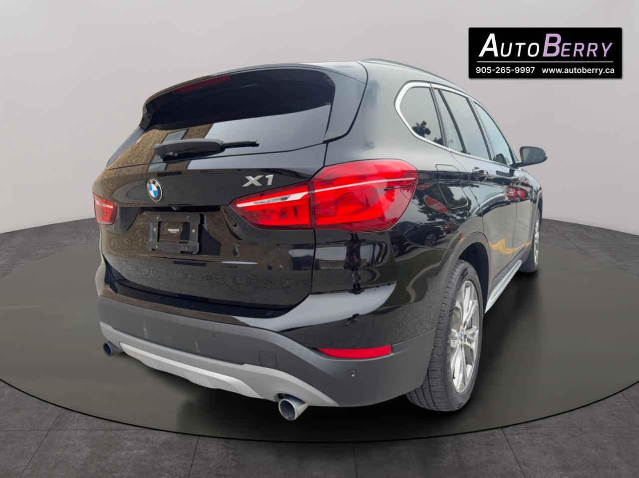 2017 BMW X1 AWD 4dr xDrive28i Photo