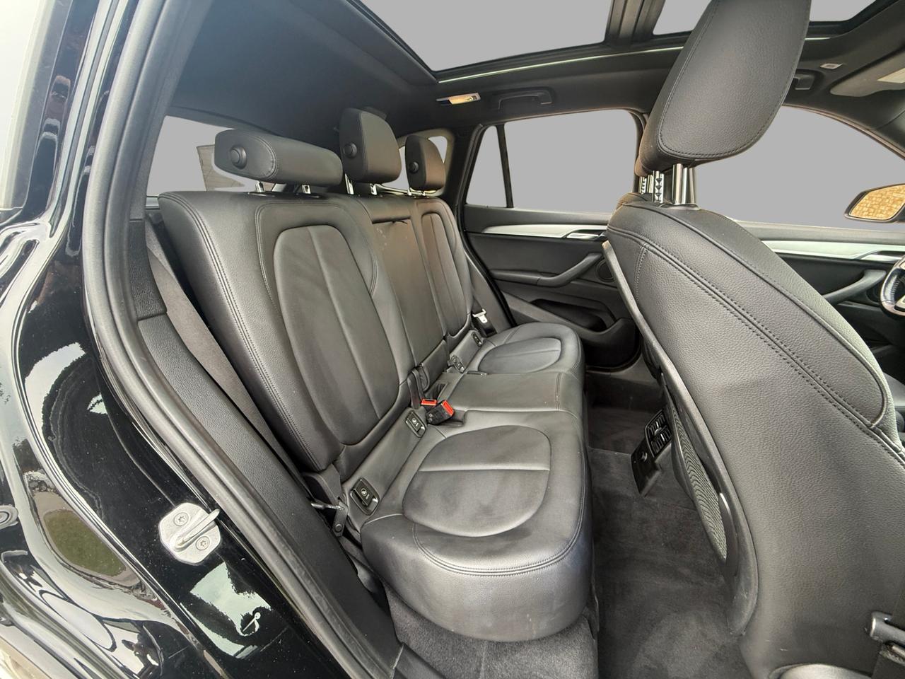 2017 BMW X1 AWD 4dr xDrive28i Photo