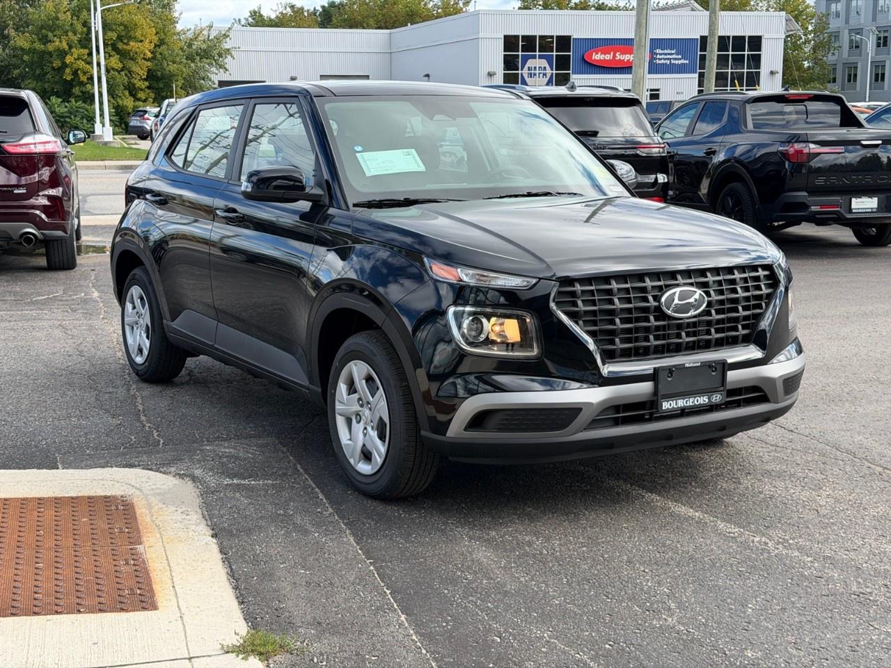 2026 Hyundai Venue Essential IVT Photo