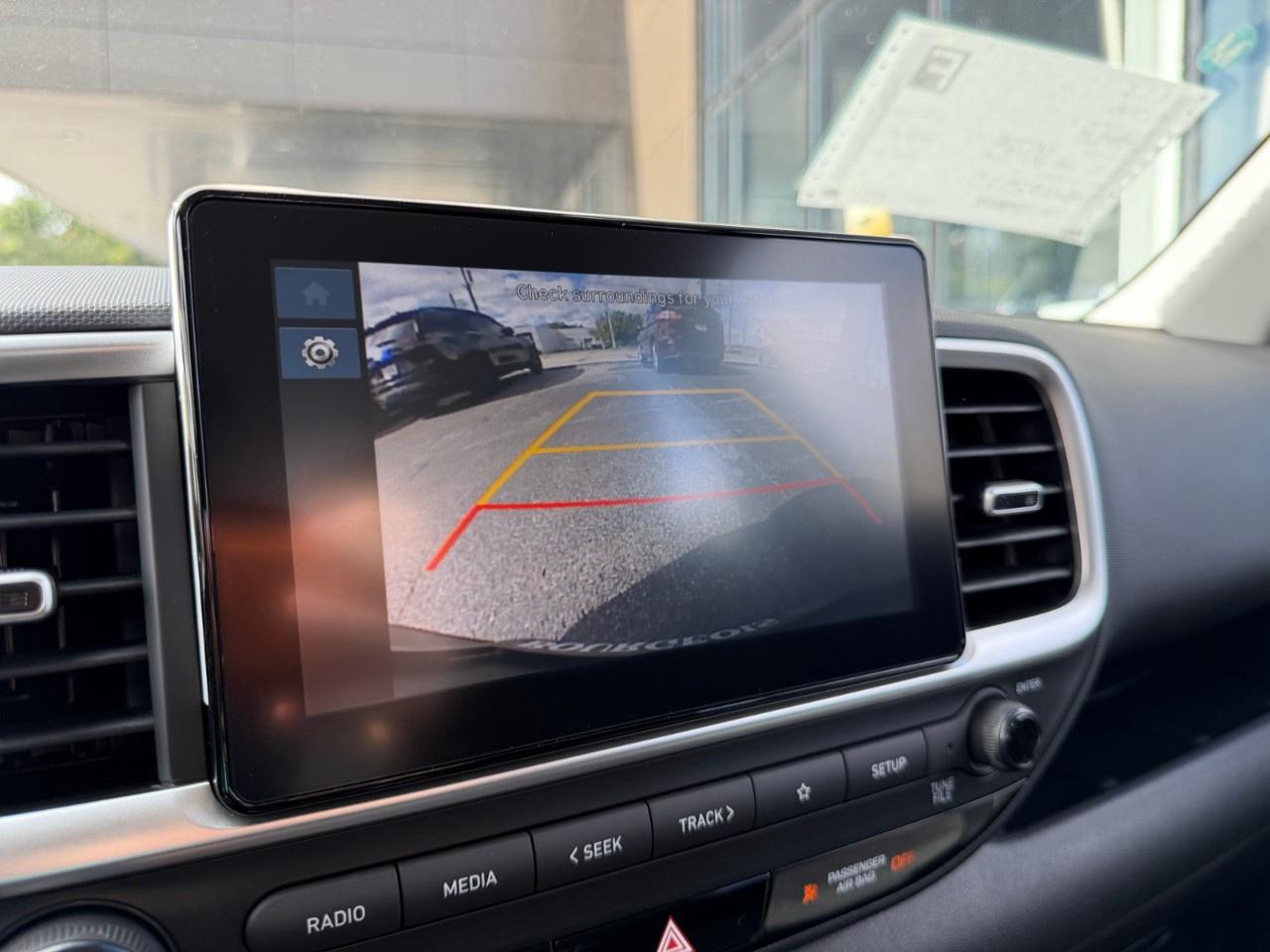 2026 Hyundai Venue Essential IVT Photo