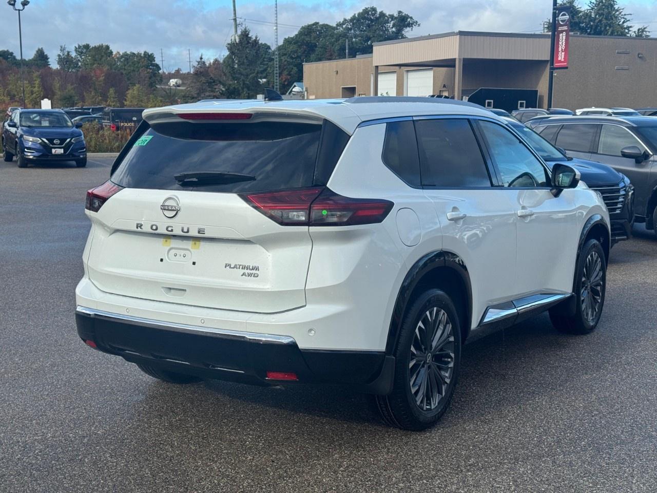 2026 Nissan Rogue AWD Platinum Photo