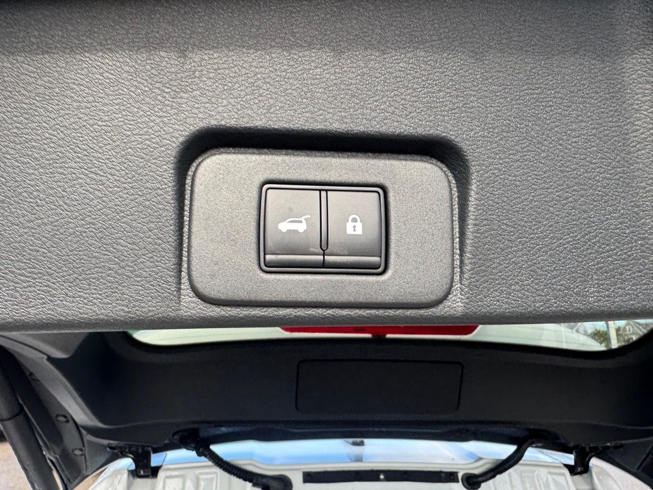 2026 Nissan Rogue AWD Platinum Photo