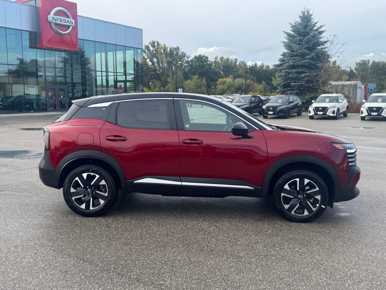 2027 Nissan Kicks SV AWD Photo