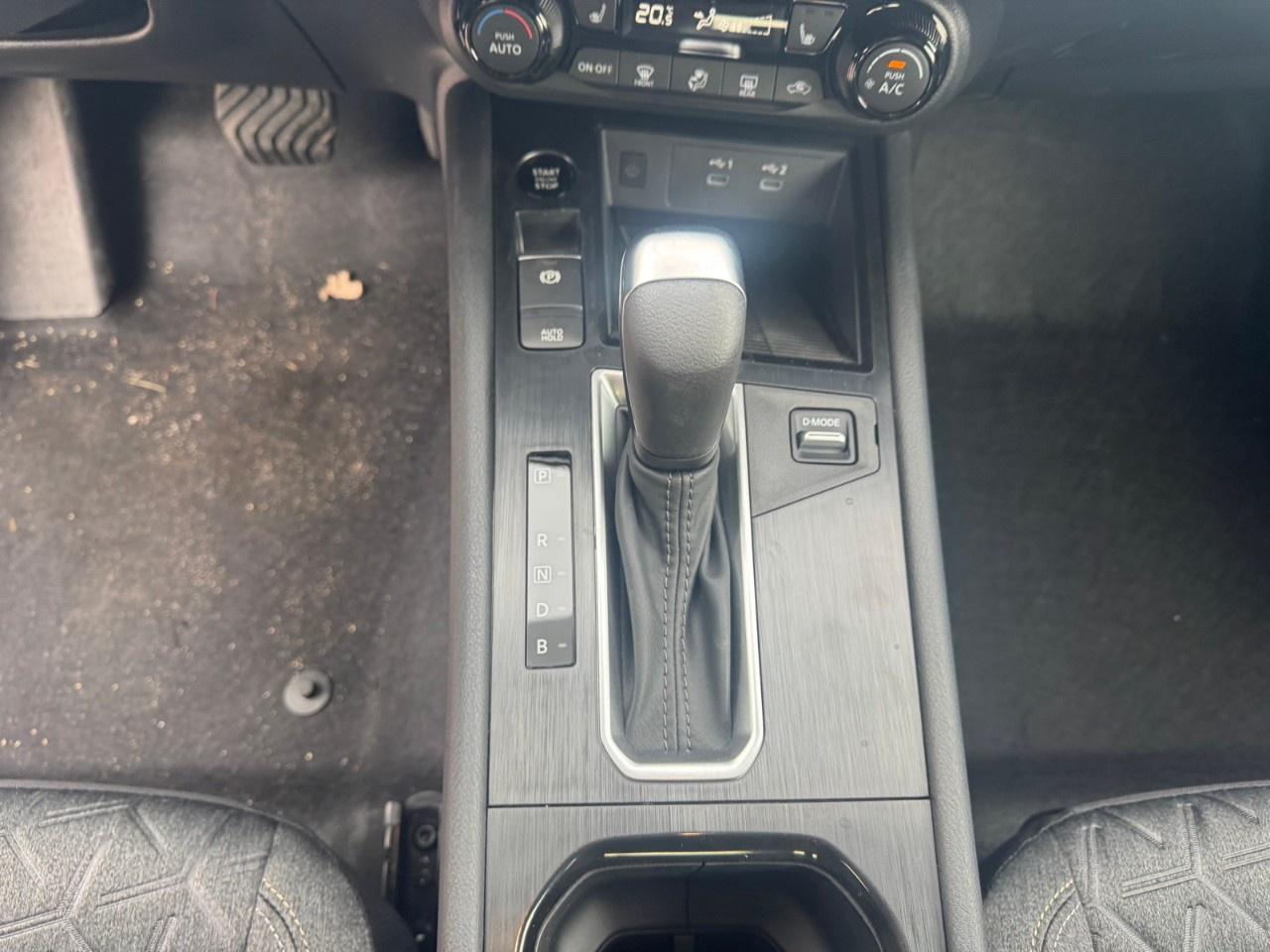 2027 Nissan Kicks SV AWD Photo