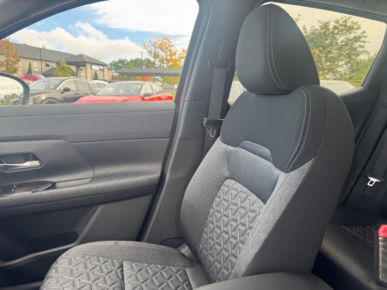 2027 Nissan Kicks SV AWD Photo
