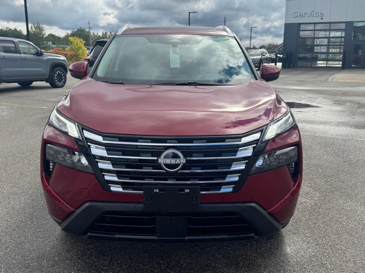 2026 Nissan Rogue AWD SV Moonroof Photo