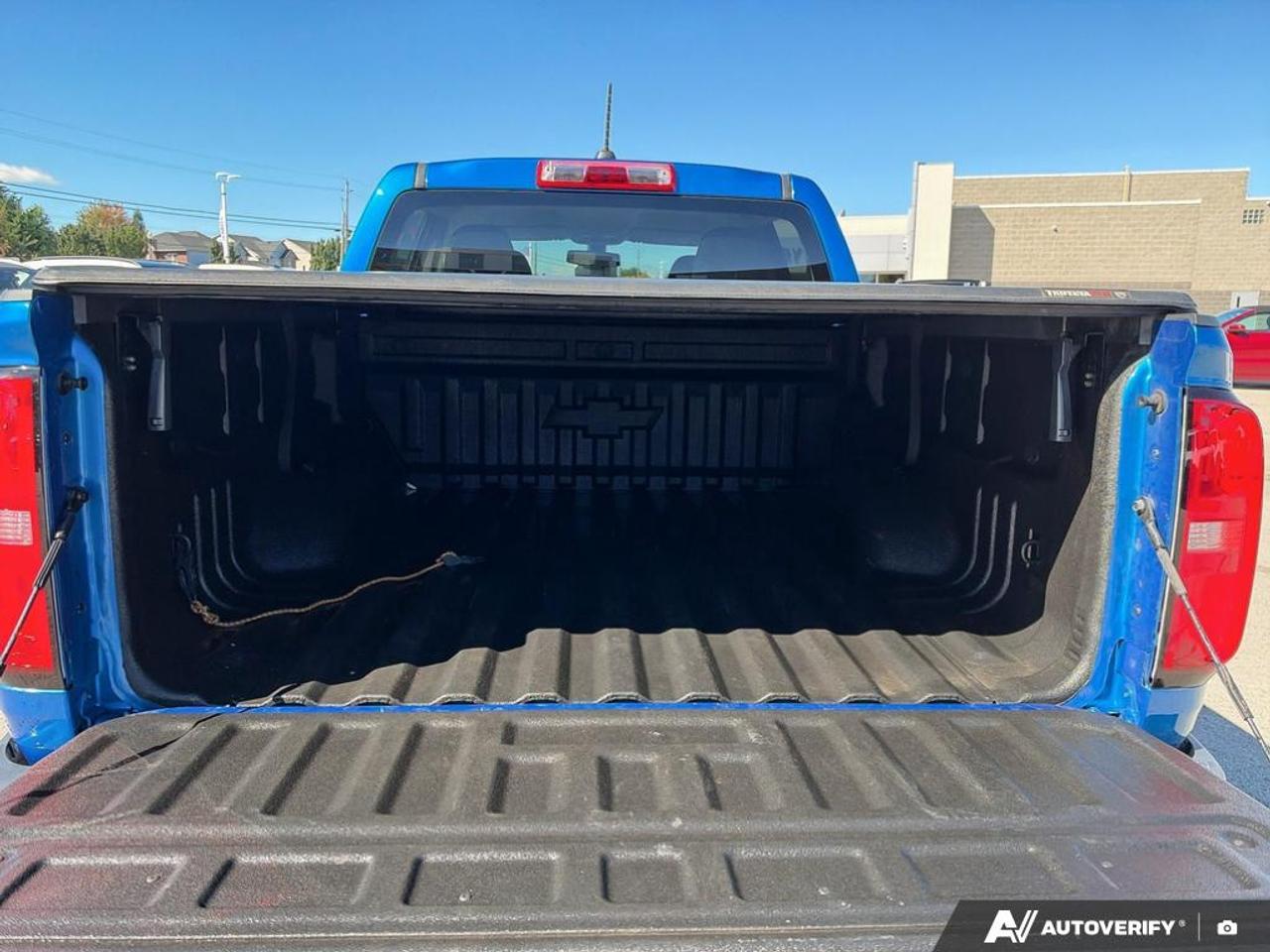 2022 Chevrolet Colorado LT 3.6L V6 W/ TRAILER PKG |  CHROME ASSIST STEPS | SO Photo