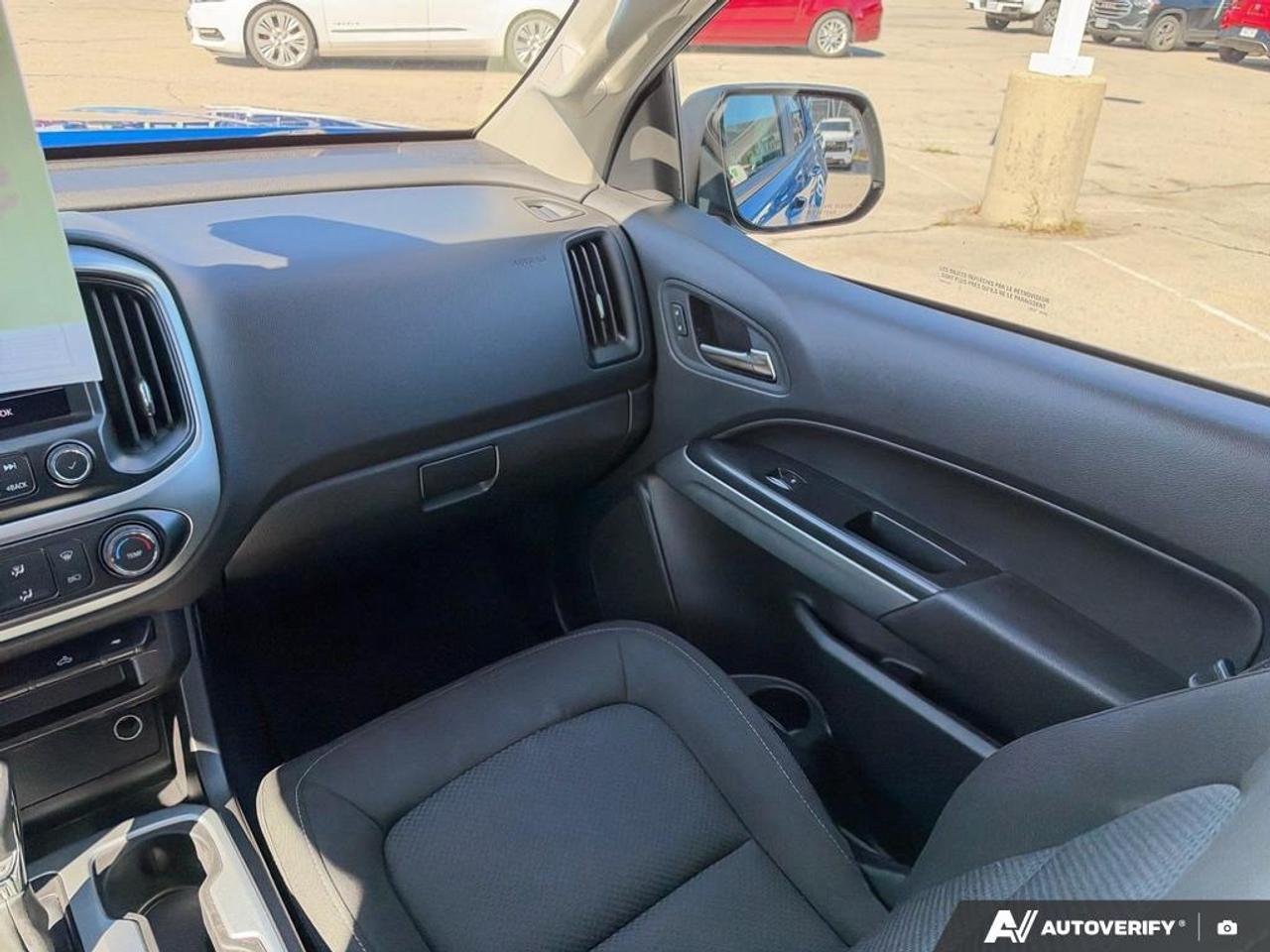 2022 Chevrolet Colorado LT 3.6L V6 W/ TRAILER PKG |  CHROME ASSIST STEPS | SO Photo