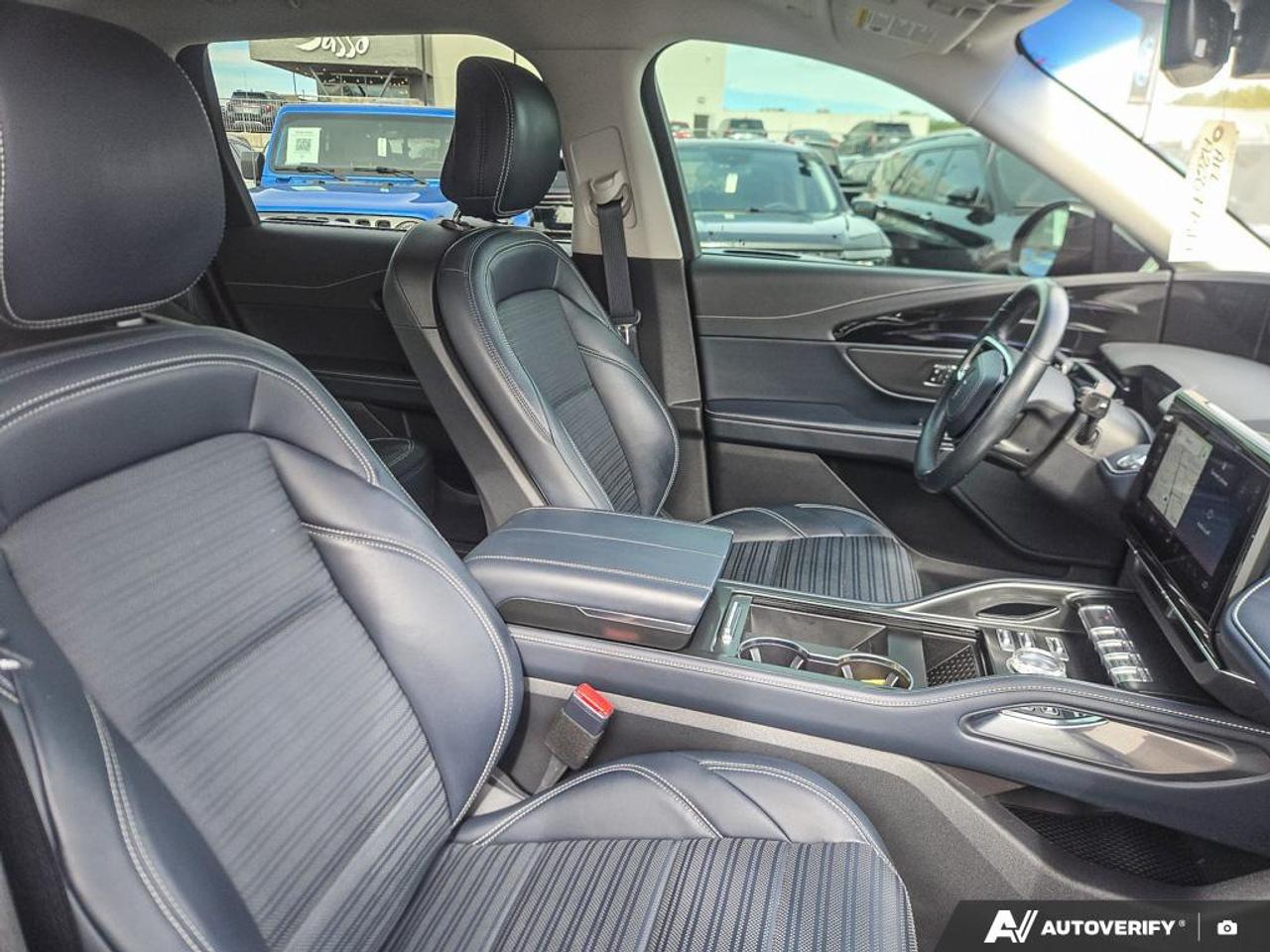 2024 Lincoln Nautilus Reserve | 202A | PANORAMIC ROOF | HANDS FREE DRIVING! | Photo