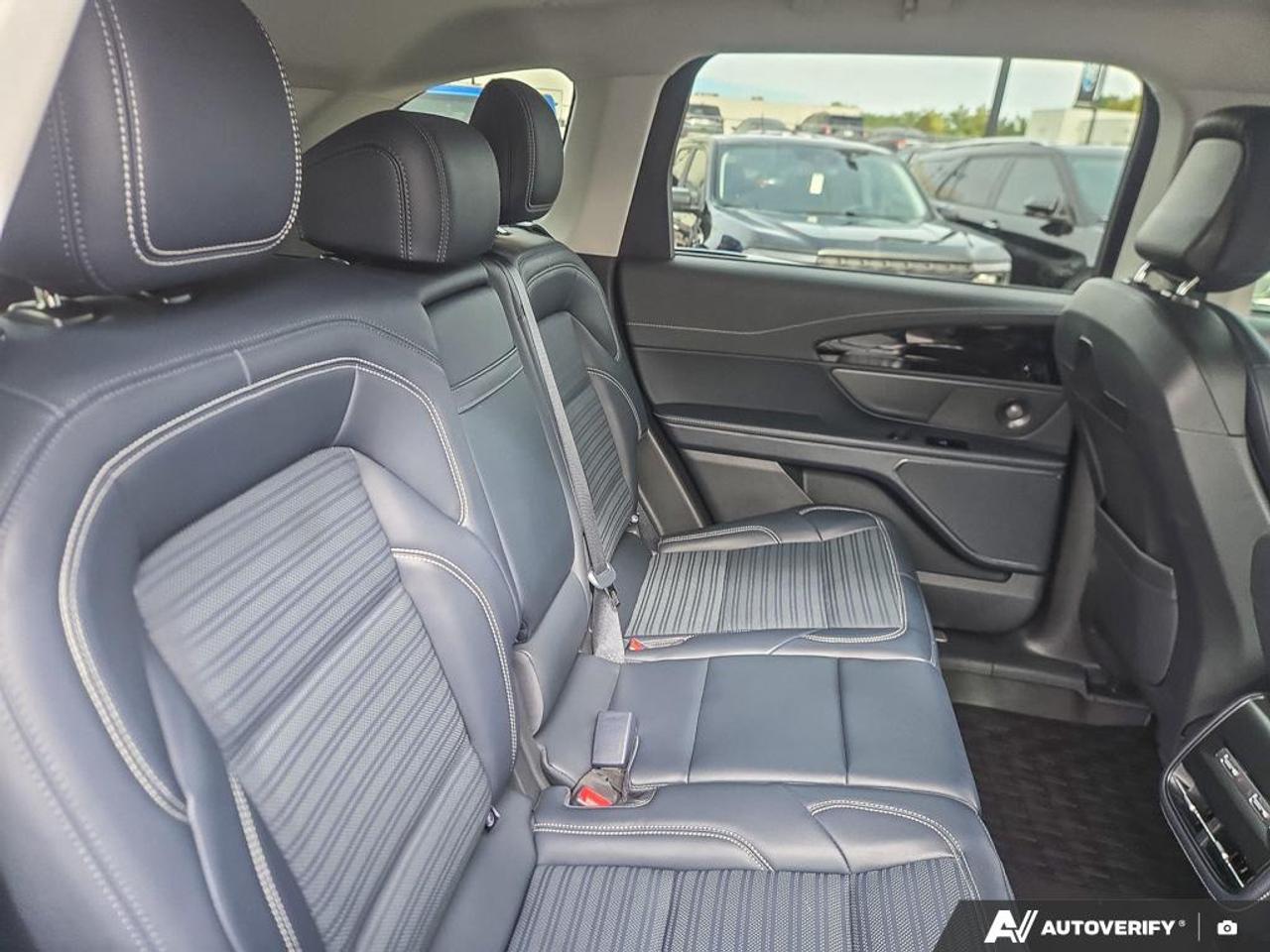 2024 Lincoln Nautilus Reserve | 202A | PANORAMIC ROOF | HANDS FREE DRIVING! | Photo