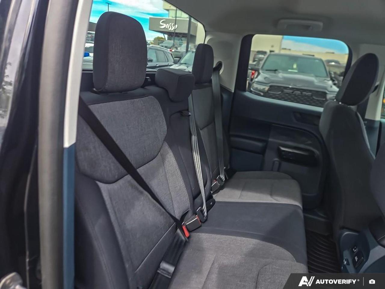 2024 Ford Maverick XLT | HYBRID | LUXURY PKG | ONE OWNER! | NO ACCIDENTS Photo