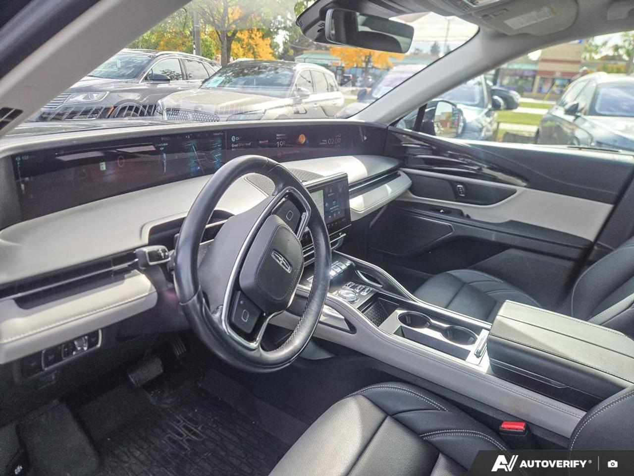 2025 Lincoln Nautilus Premiere | TRAILER TOW | ONE OWNER | APPLE CARPLAY Photo