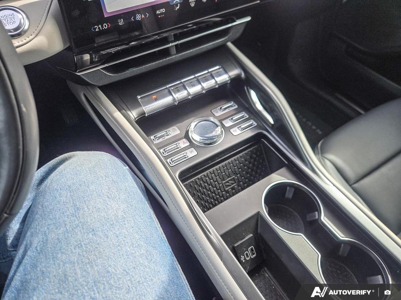 2025 Lincoln Nautilus Premiere | TRAILER TOW | ONE OWNER | APPLE CARPLAY Photo