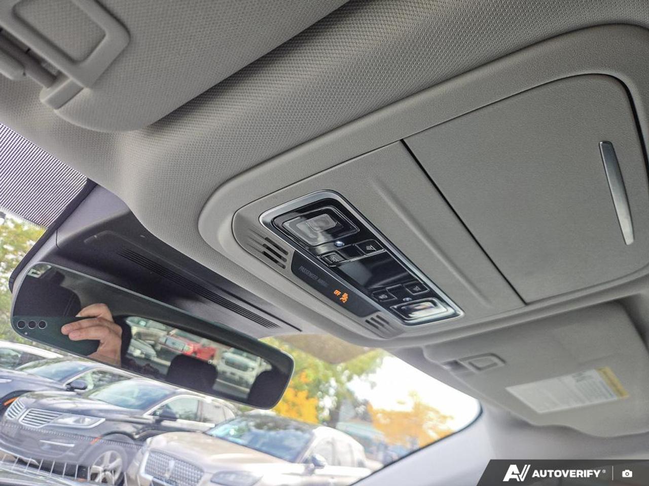 2025 Lincoln Nautilus Premiere | TRAILER TOW | ONE OWNER | APPLE CARPLAY Photo