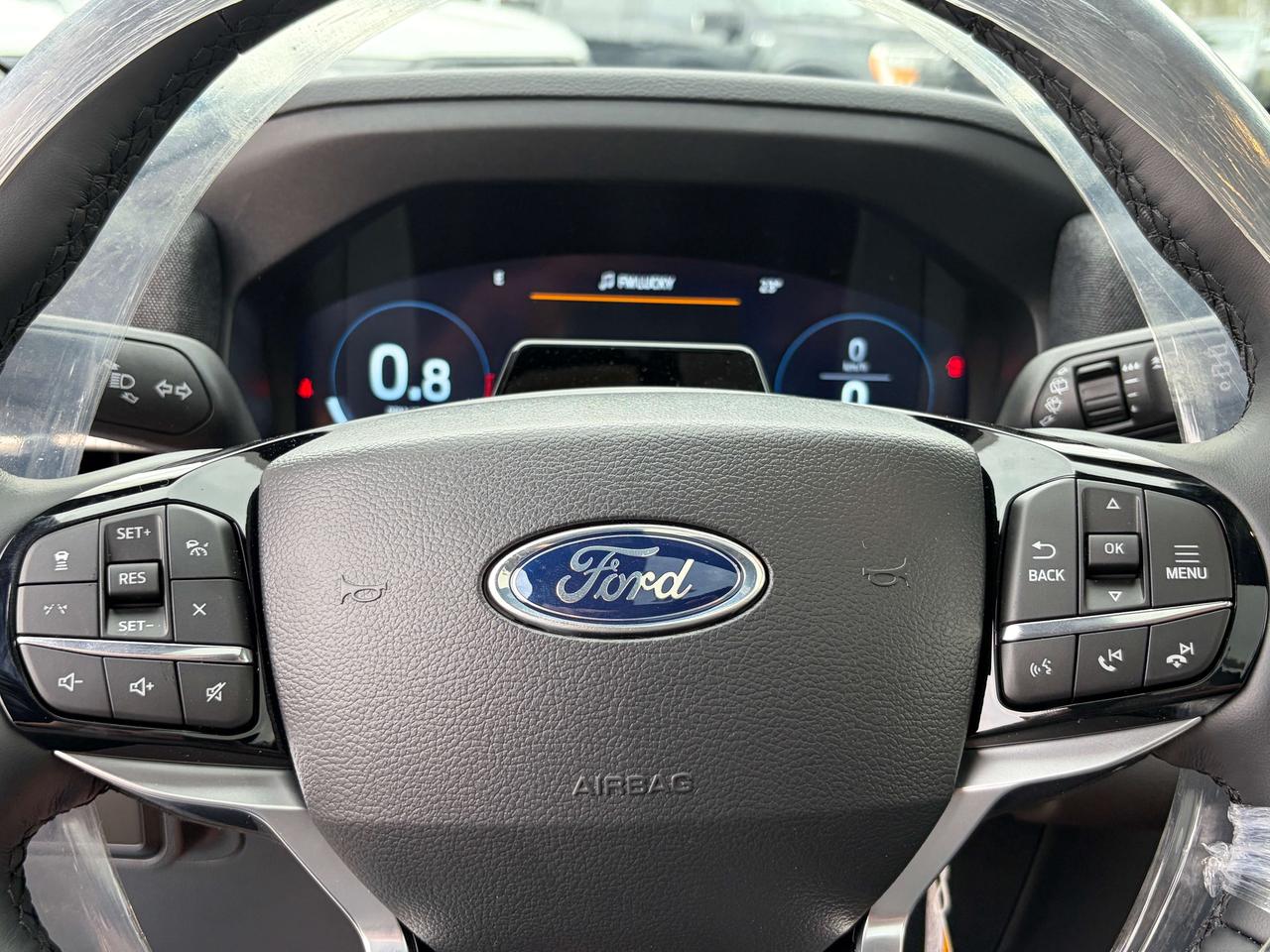 2026 Ford Explorer PLATINUM 4WD 600A Photo