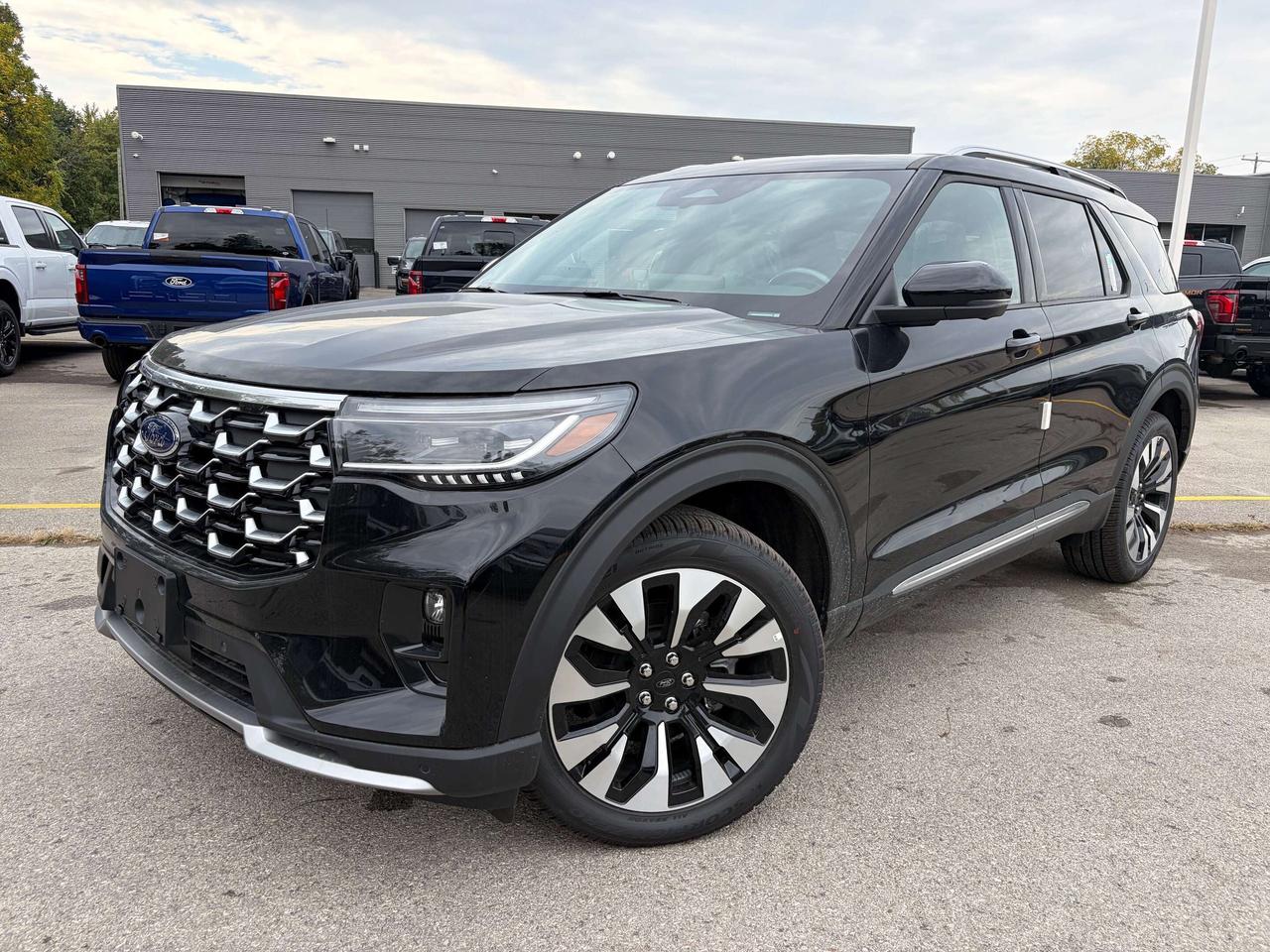 2026 Ford Explorer PLATINUM 4WD 600A Photo0