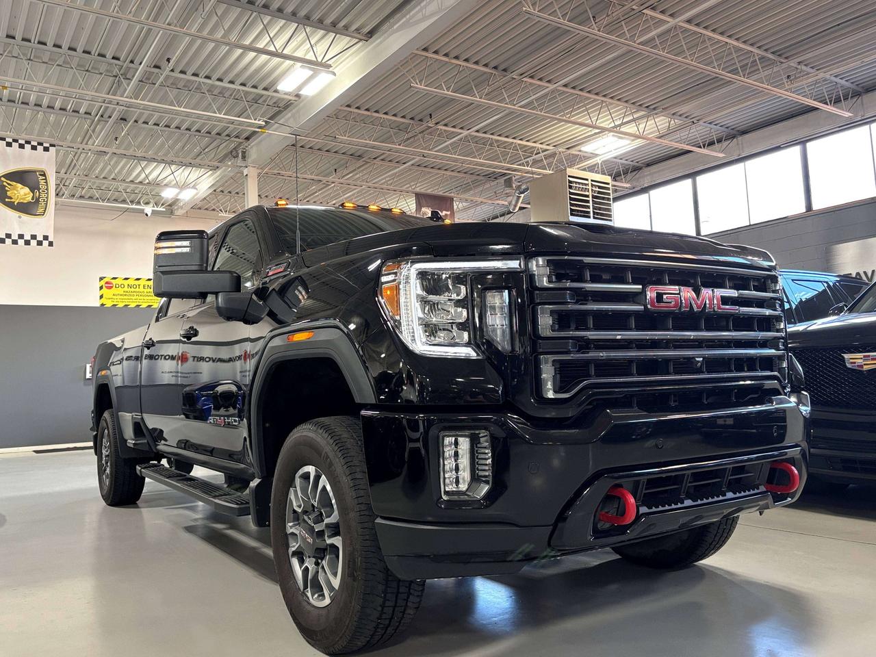 2023 GMC Sierra 2500 HD AT4|AWD|DURAMAX|NAV|BOSE|LEATHER|BEDLINER|SIDESTEP Photo