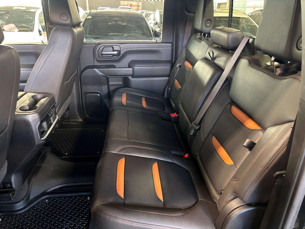 2023 GMC Sierra 2500 HD AT4|AWD|DURAMAX|NAV|BOSE|LEATHER|BEDLINER|SIDESTEP Photo
