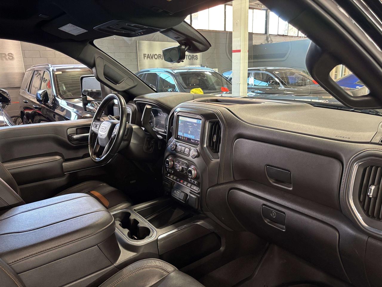2023 GMC Sierra 2500 HD AT4|AWD|DURAMAX|NAV|BOSE|LEATHER|BEDLINER|SIDESTEP Photo