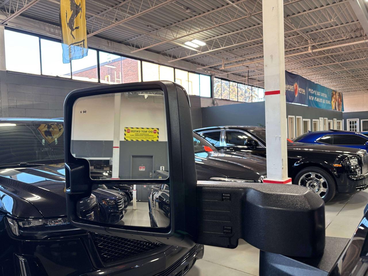 2023 GMC Sierra 2500 HD AT4|AWD|DURAMAX|NAV|BOSE|LEATHER|BEDLINER|SIDESTEP Photo