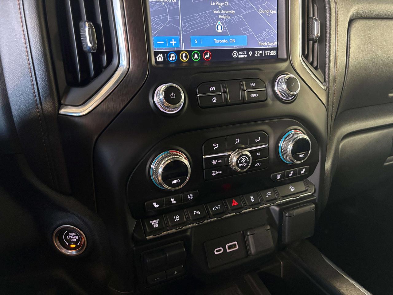 2023 GMC Sierra 2500 HD AT4|AWD|DURAMAX|NAV|BOSE|LEATHER|BEDLINER|SIDESTEP Photo