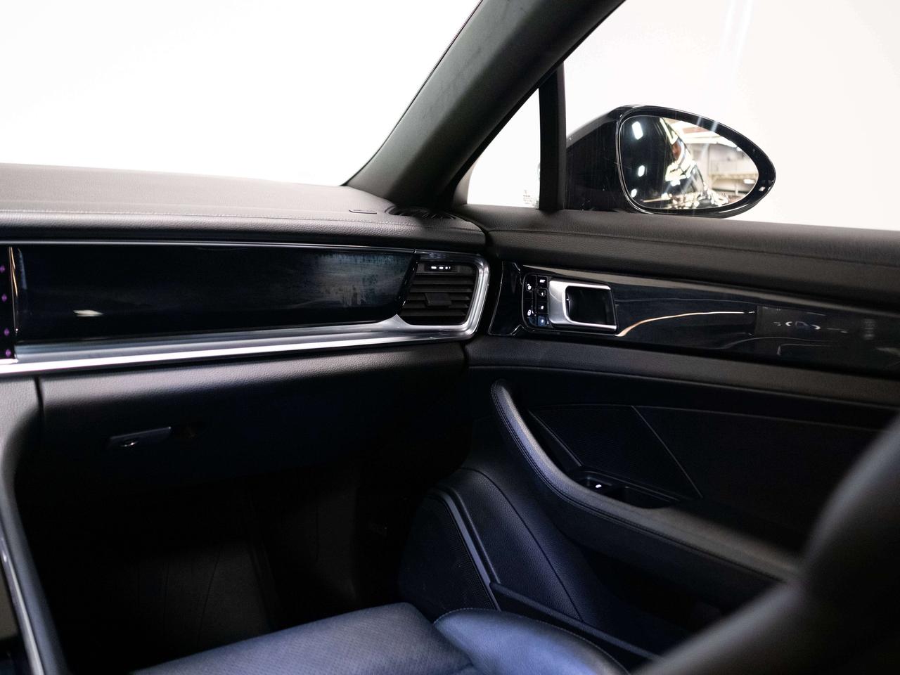 2017 Porsche Panamera 4S | PREMIUM & SPORT | BOSE | 21 IN Photo