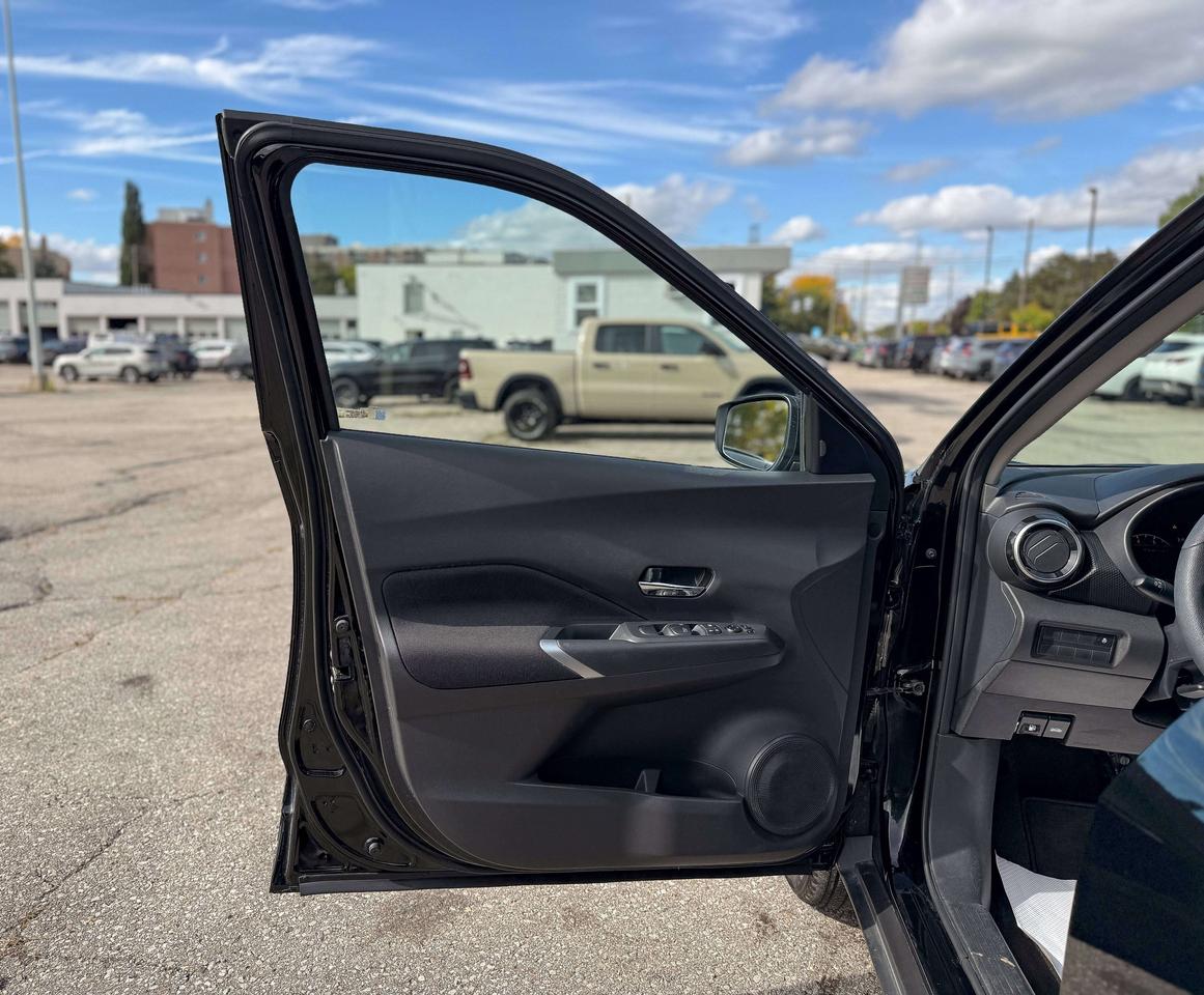 2024 Nissan Kicks SV | BLUETOOTH | HEATED SEATS | REMOTE START | Photo
