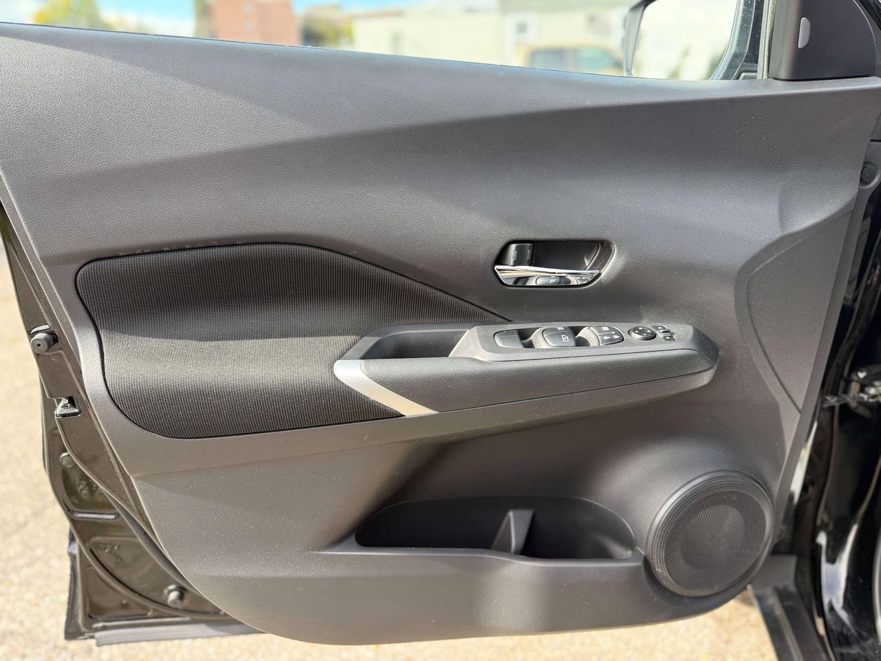 2024 Nissan Kicks SV | BLUETOOTH | HEATED SEATS | REMOTE START | Photo