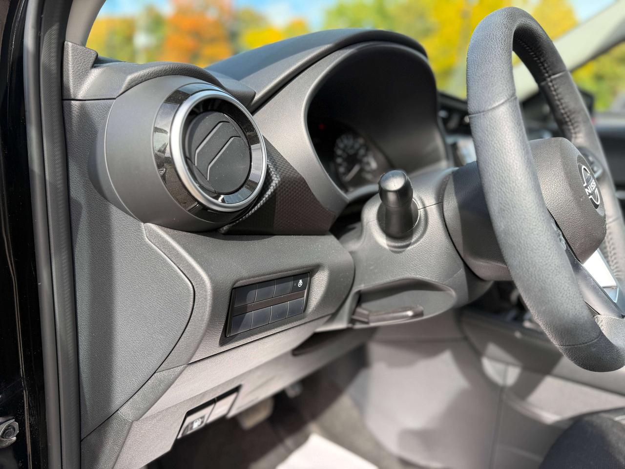2024 Nissan Kicks SV | BLUETOOTH | HEATED SEATS | REMOTE START | Photo