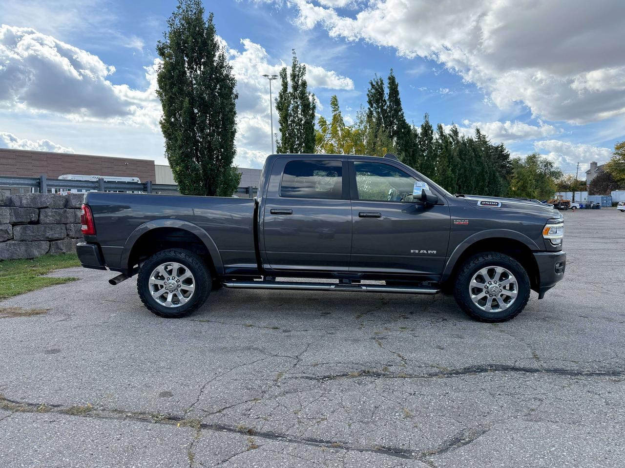 2019 RAM 2500 Laramie | NAVIGATION | SUNROOF | REMOTE START | Photo