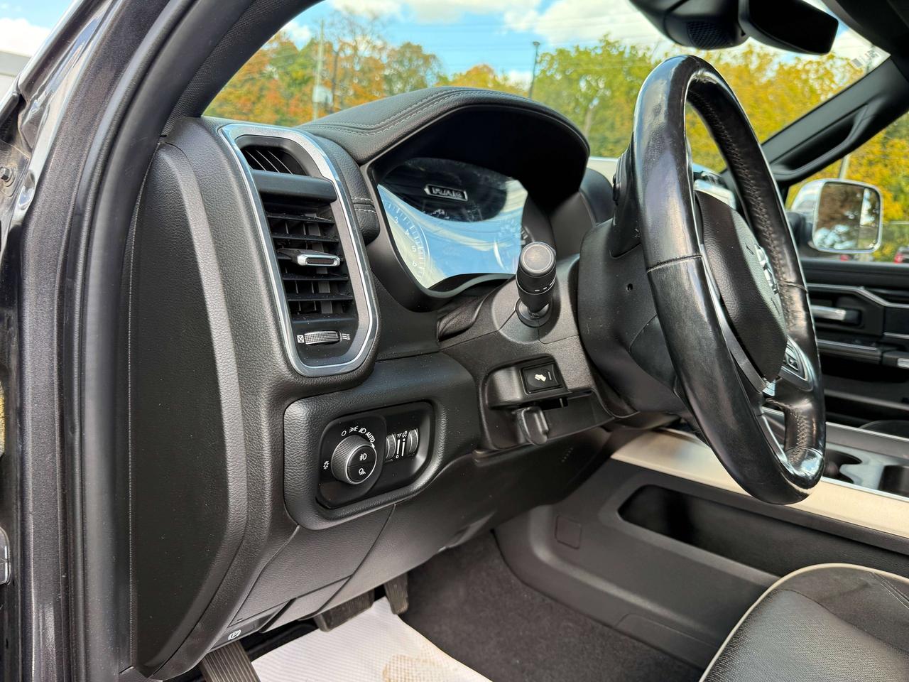 2019 RAM 2500 Laramie | NAVIGATION | SUNROOF | REMOTE START | Photo