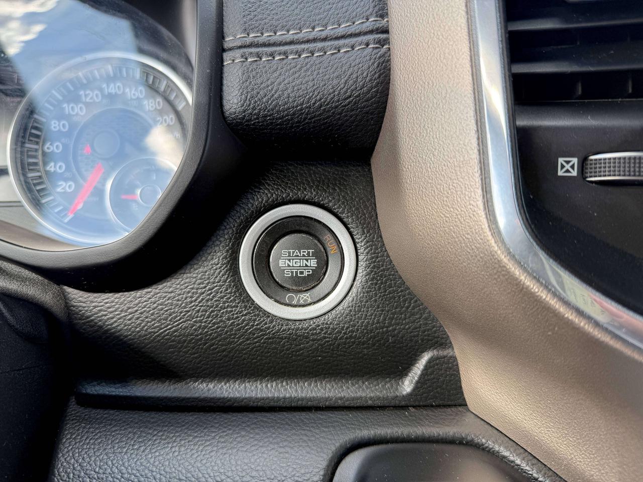 2019 RAM 2500 Laramie | NAVIGATION | SUNROOF | REMOTE START | Photo