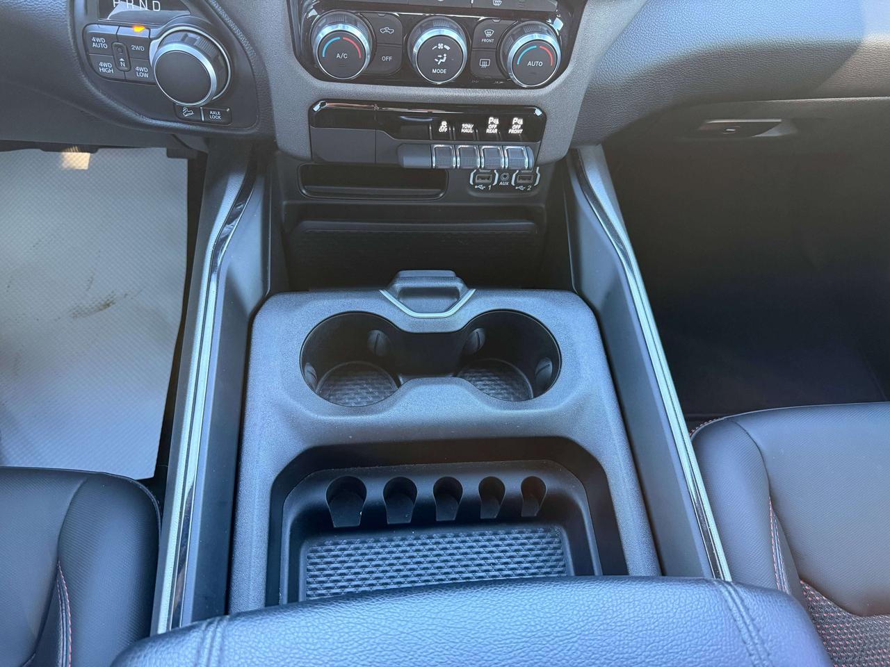 2022 RAM 1500 Big Horn | BUILD TO SERVE EDITION | NAV | Photo
