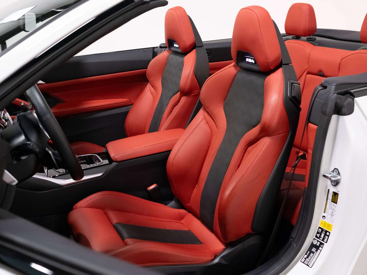2023 BMW M4 COMPETITION | XDRIVE | CONVERTIBLE Photo