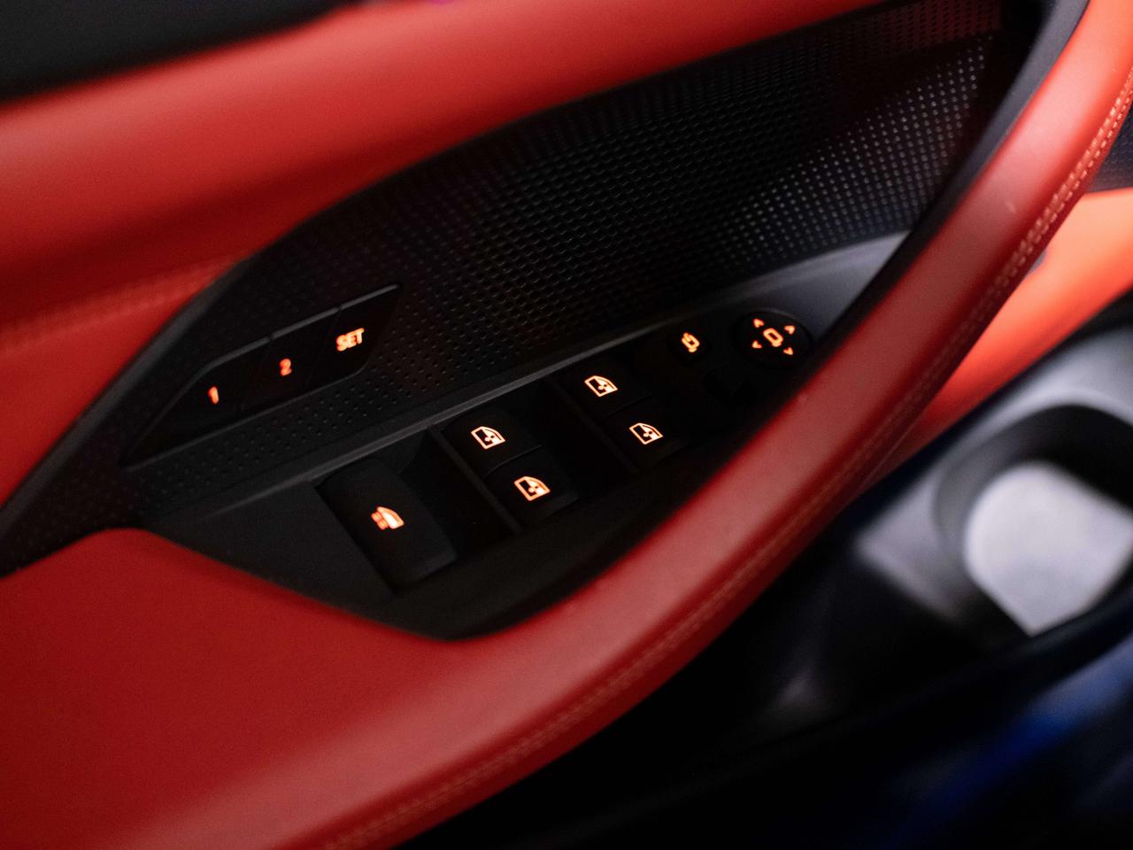 2023 BMW M4 COMPETITION | XDRIVE | CONVERTIBLE Photo