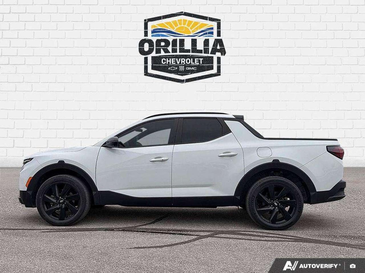 2024 Hyundai Santa Cruz Ultimate | Leather | Heated Seats Photo3