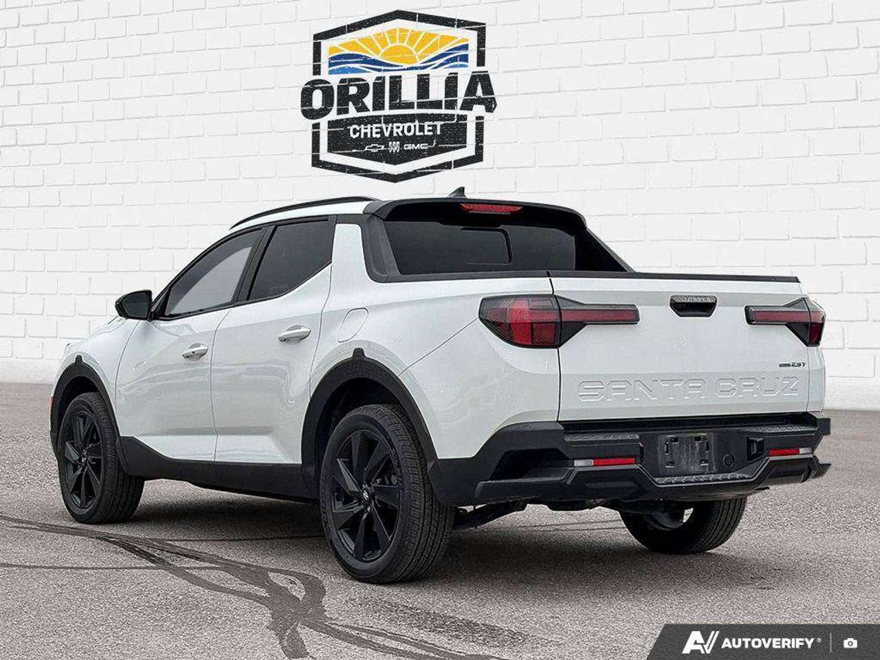 2024 Hyundai Santa Cruz Ultimate | Leather | Heated Seats Photo