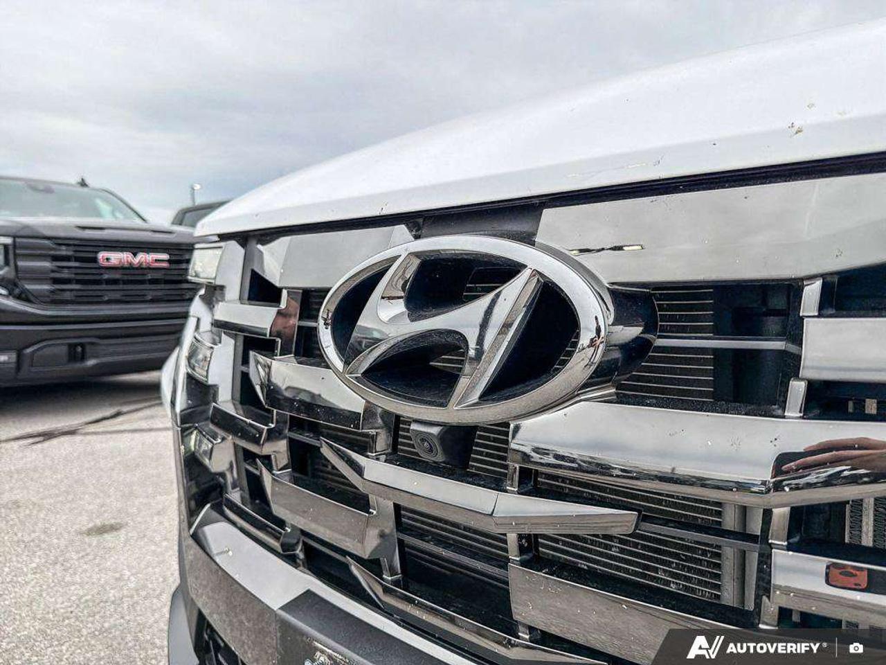 2024 Hyundai Santa Cruz Ultimate | Leather | Heated Seats Photo