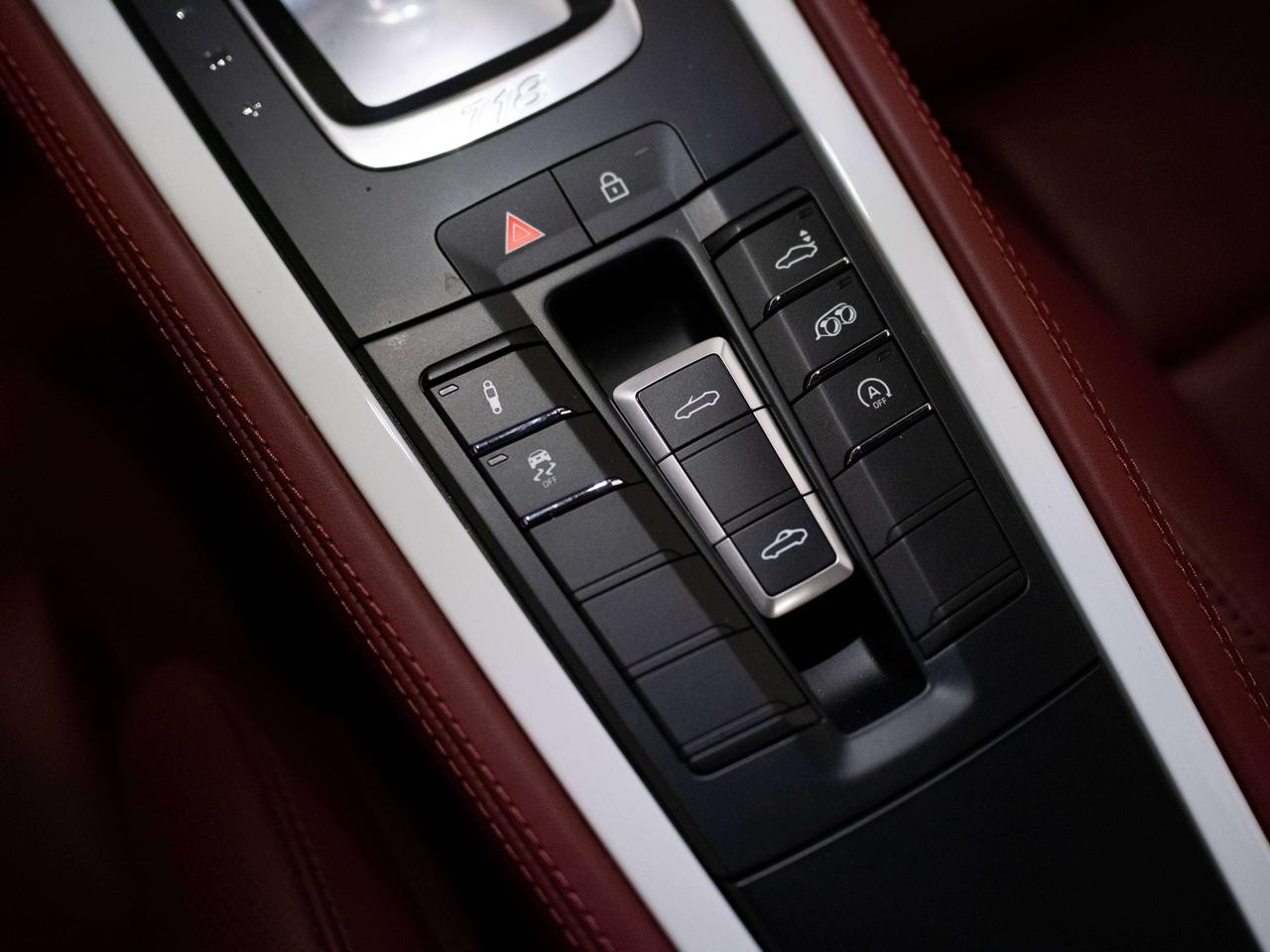 2024 Porsche Boxster 718 GTS | PREMIUM | BOSE | 20 IN Photo