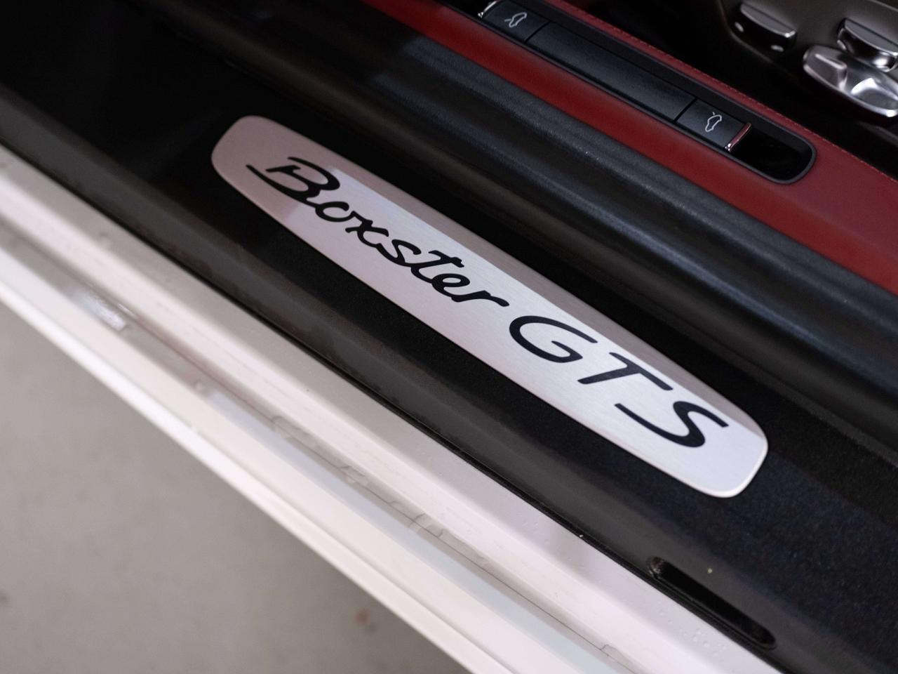 2024 Porsche Boxster 718 GTS | PREMIUM | BOSE | 20 IN Photo